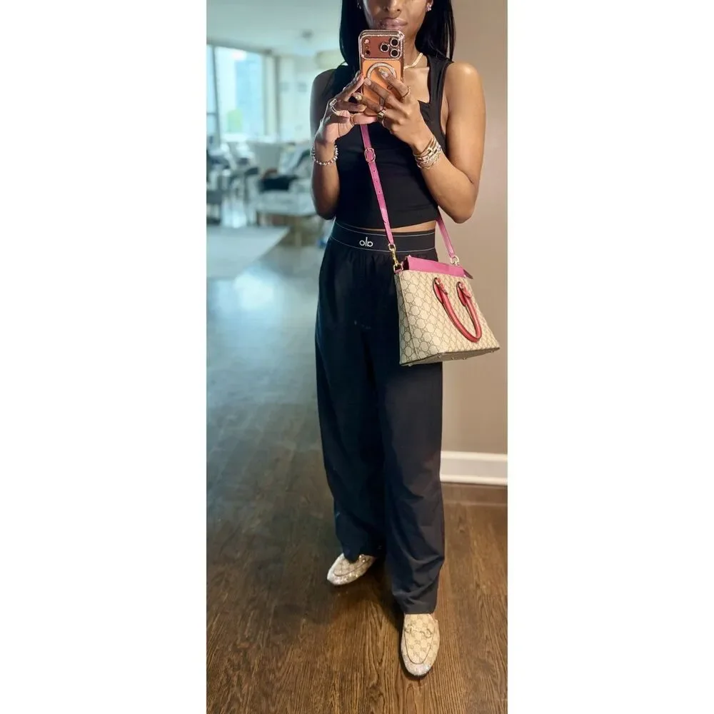 Authentic Gucci GG Supreme Tote Multicolor Pink Leather Top Handle Crossbody